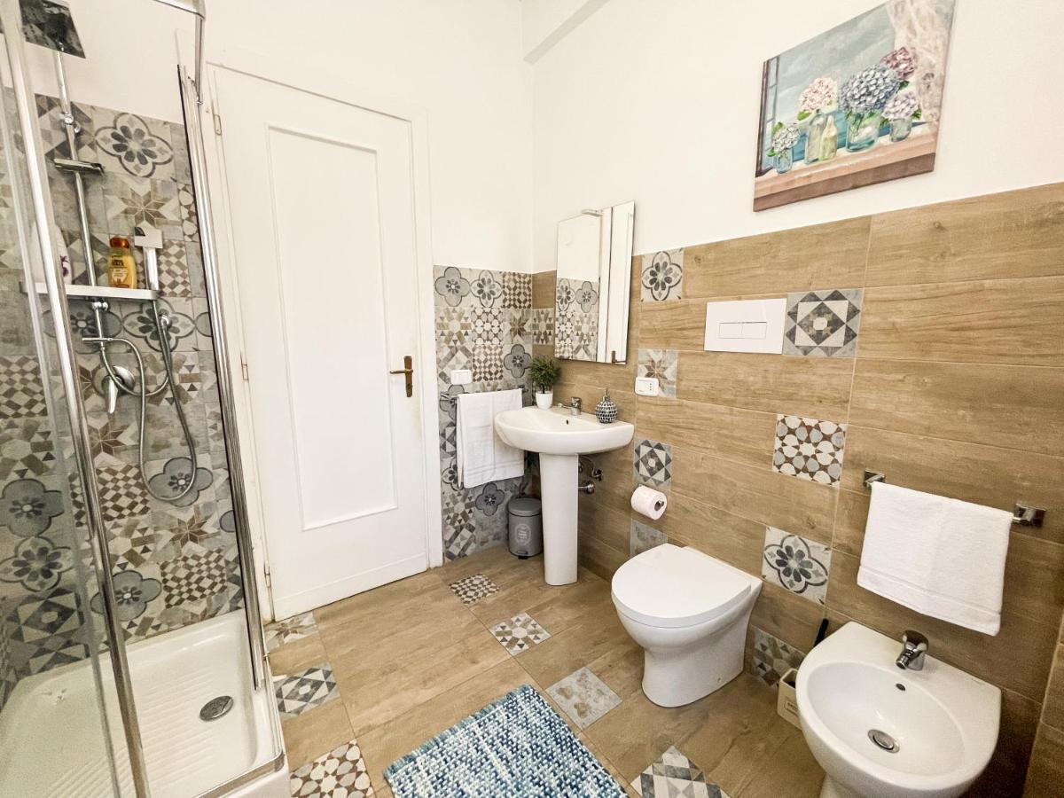 Al Politeama Rooms B&B Palermo Luaran gambar